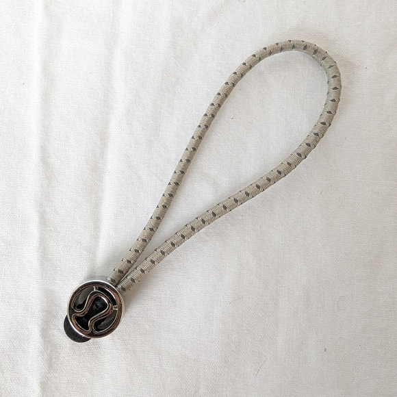 Lululemon Scuba Hoodie Replacement Zipper Pull - Picture 3 of 4